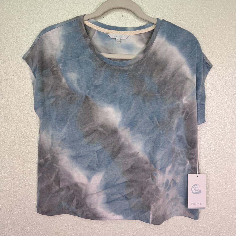 Johnny Was CALME Top Womens XS Rain Blue Tie Dye Tee Marble Art Blouse Boho NEW